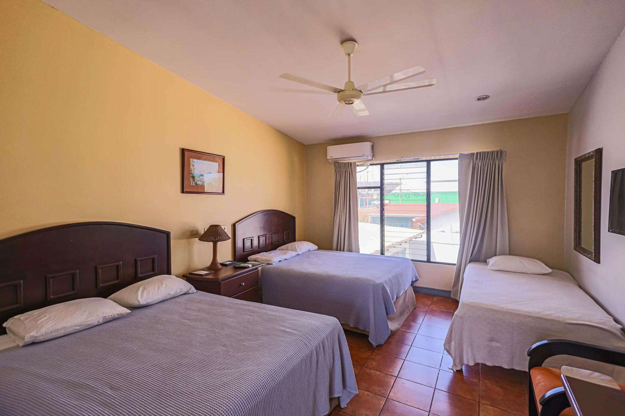 Hotel Cana Brava Inn Canas Екстер'єр фото
