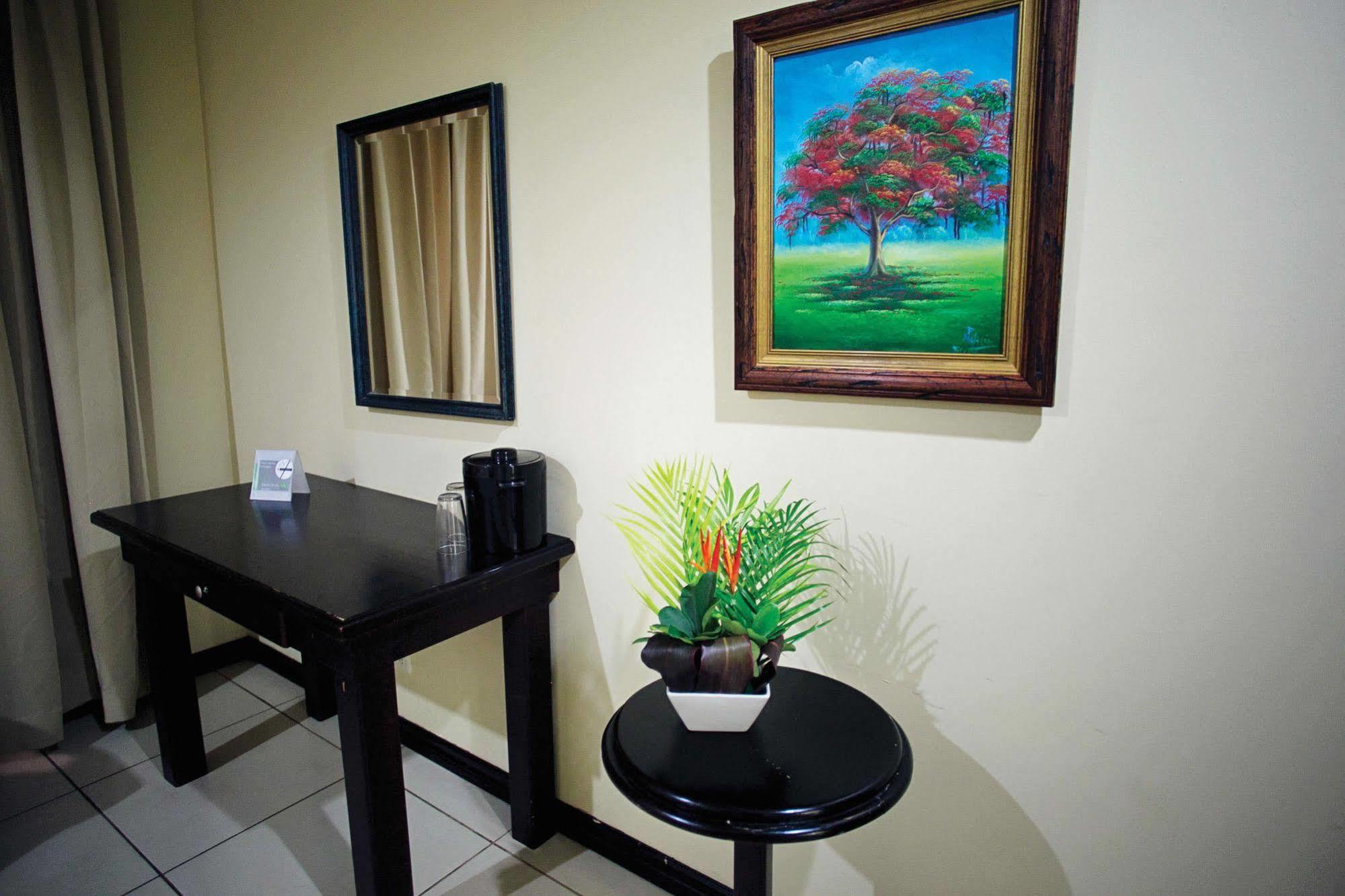 Hotel Cana Brava Inn Canas Екстер'єр фото