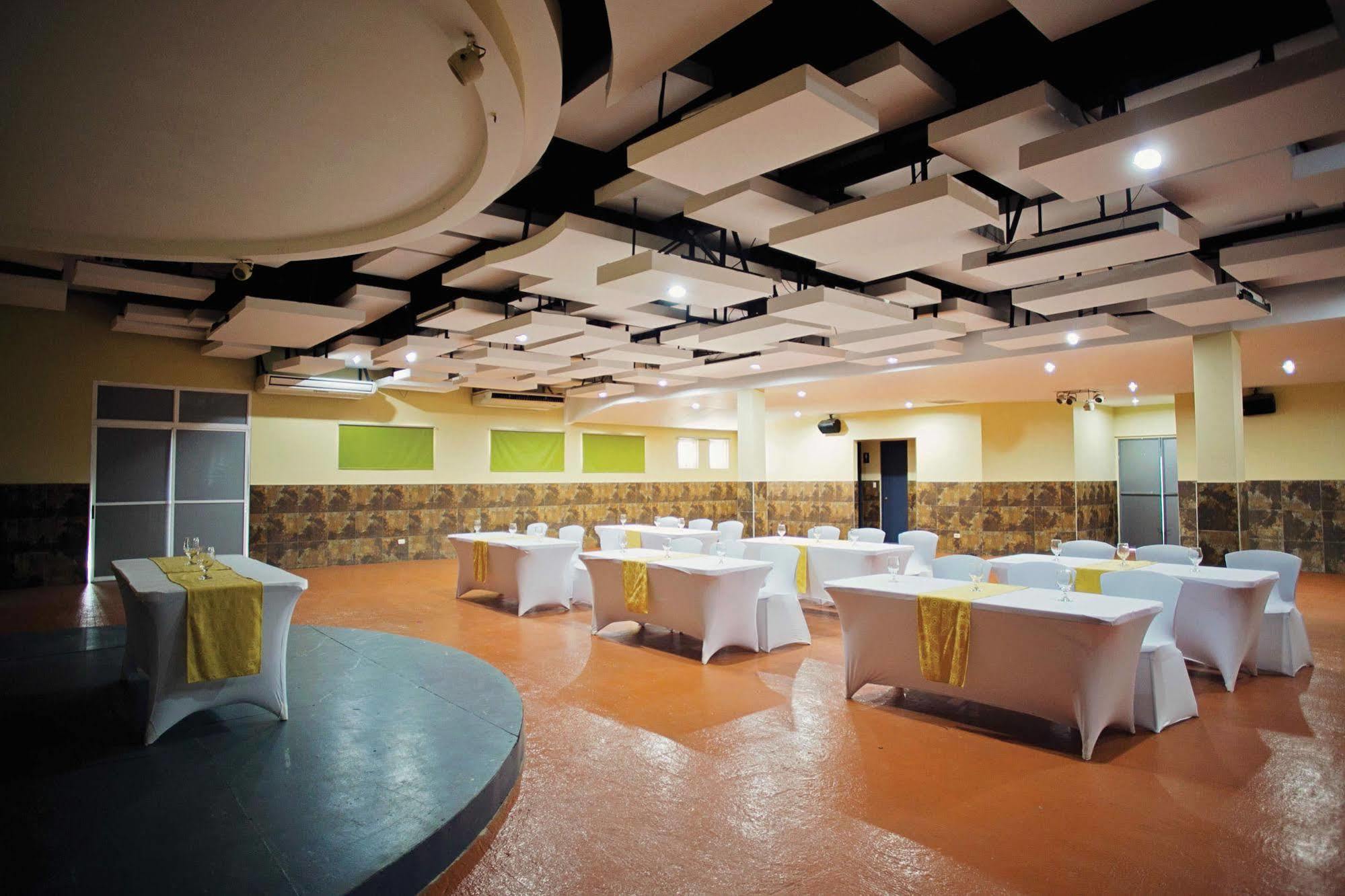 Hotel Cana Brava Inn Canas Екстер'єр фото
